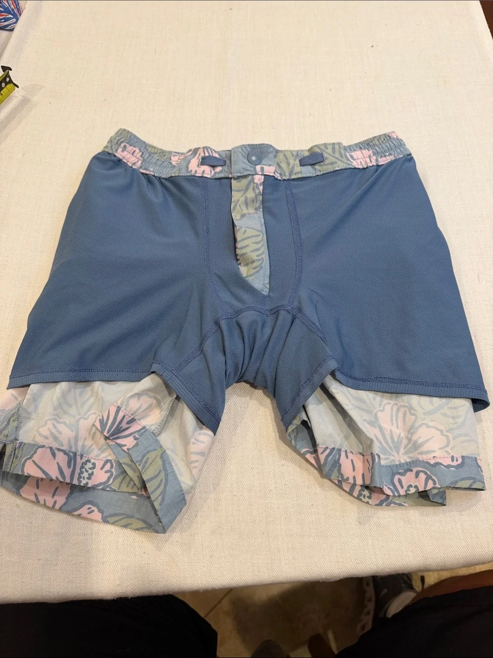 1108104 Chubbies Vacation Bloom Swim pink floral Trunks SZ S